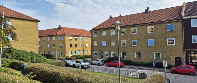 Karlagatan 18, Svensksundsgatan 4